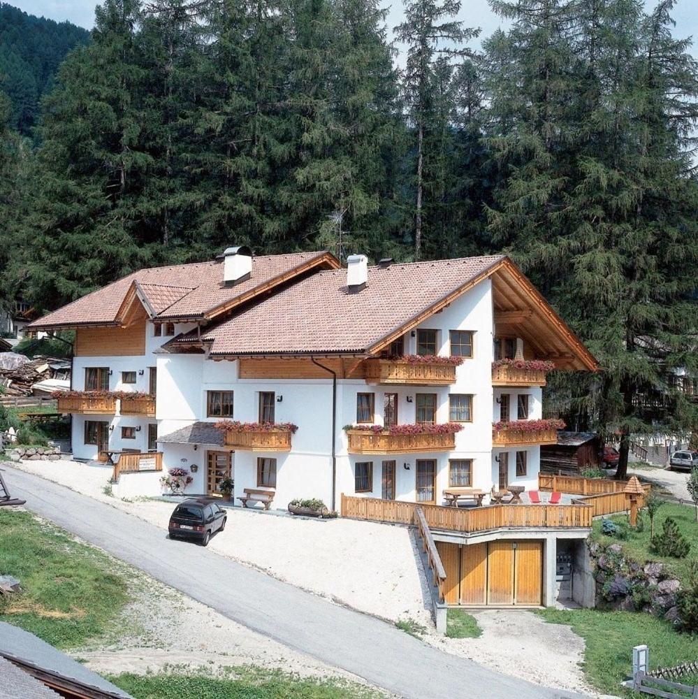 Ferienwohnungen Am Laerchenweg Sexten Extérieur photo